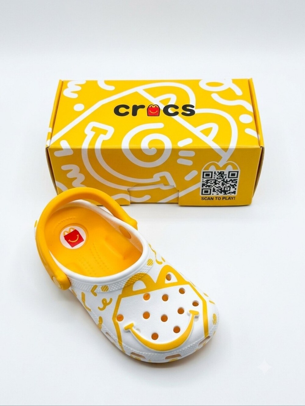 CROCS McDonald's Toy Collection #8 Scribbles - NIB White Complete with Stickers